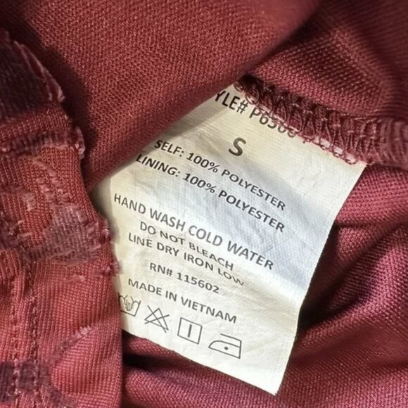 Red Velvet Burnout Romper with Long Sleeves, Jumpsuit with Shorts Women's size S - Picture 7 of 11